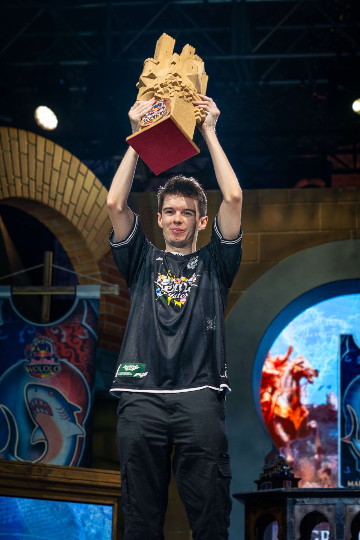 Gentle Mates winning Age of Empires IV Red Bull Wololo in 2024